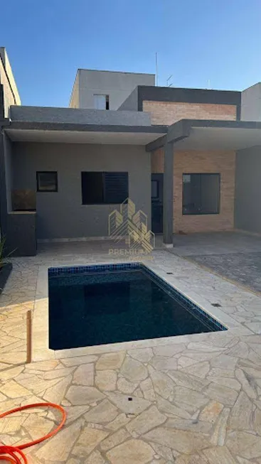 Foto 1 de Casa com 2 Quartos à venda, 72m² em Nova Cerejeiras, Atibaia