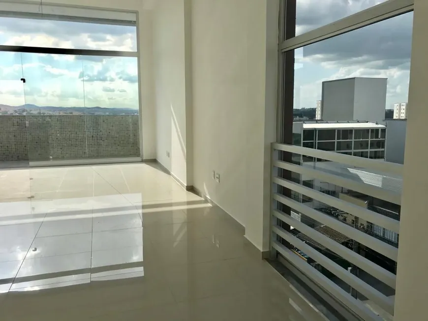 Foto 1 de Ponto Comercial para alugar, 106m² em Castelo, Belo Horizonte