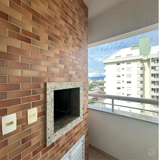 Foto 1 de Apartamento com 2 Quartos à venda, 73m² em Estreito, Florianópolis