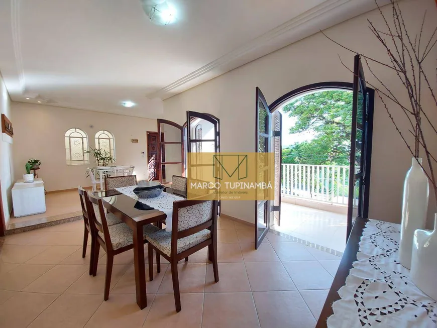 Foto 1 de Casa com 3 Quartos à venda, 239m² em Jardim Bela Vista I, Guaratinguetá