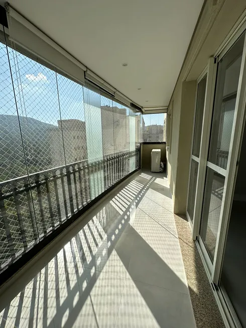 Foto 1 de Apartamento com 4 Quartos para alugar, 140m² em Alphaville, Santana de Parnaíba