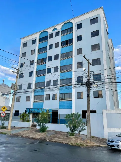 Foto 1 de Apartamento com 3 Quartos à venda, 76m² em Bairro Cidade Jardim, Anápolis