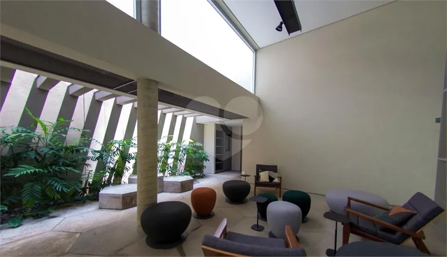 Foto 1 de Apartamento com 2 Quartos à venda, 169m² em Pinheiros, São Paulo