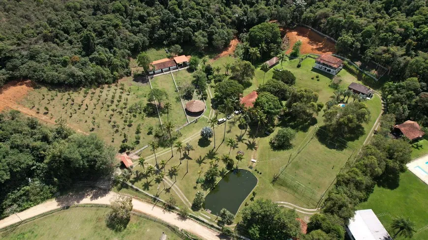 Foto 1 de Fazenda/Sítio com 5 Quartos à venda, 80000m² em Papucaia, Cachoeiras de Macacu