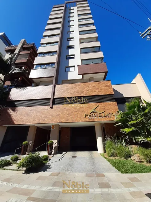 Foto 1 de Apartamento com 3 Quartos à venda, 123m² em Centro, Torres