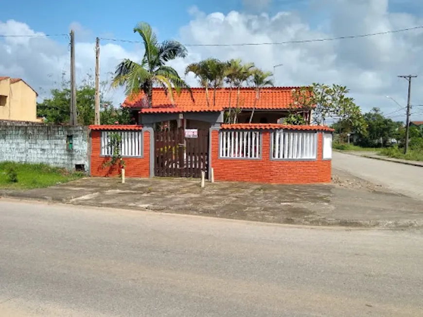 Foto 1 de Casa com 1 Quarto à venda, 111m² em Jardim das Palmeiras, Itanhaém