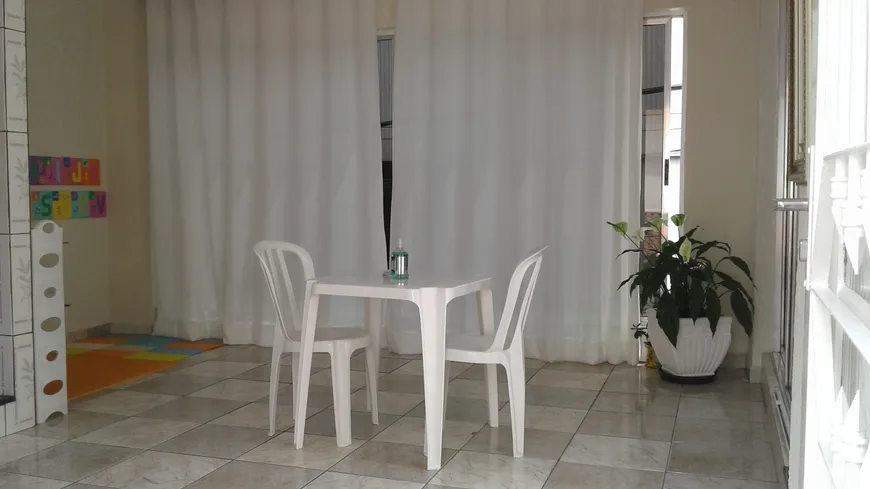 Foto 1 de Sobrado com 4 Quartos à venda, 250m² em Vila Paulo Silas, São Paulo