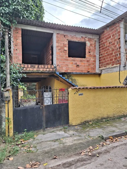 Foto 1 de Casa com 2 Quartos à venda, 132m² em Guaratiba, Rio de Janeiro