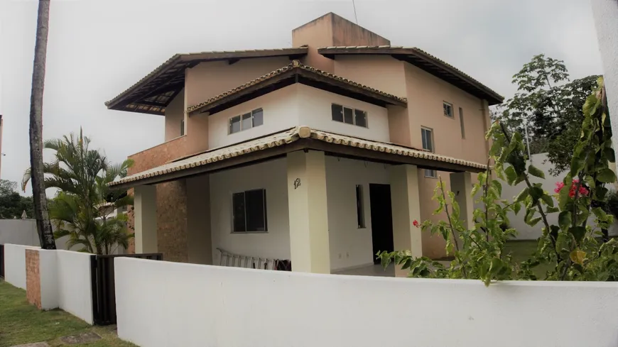 Foto 1 de Casa de Condomínio com 4 Quartos para venda ou aluguel, 170m² em Recreio Ipitanga, Lauro de Freitas