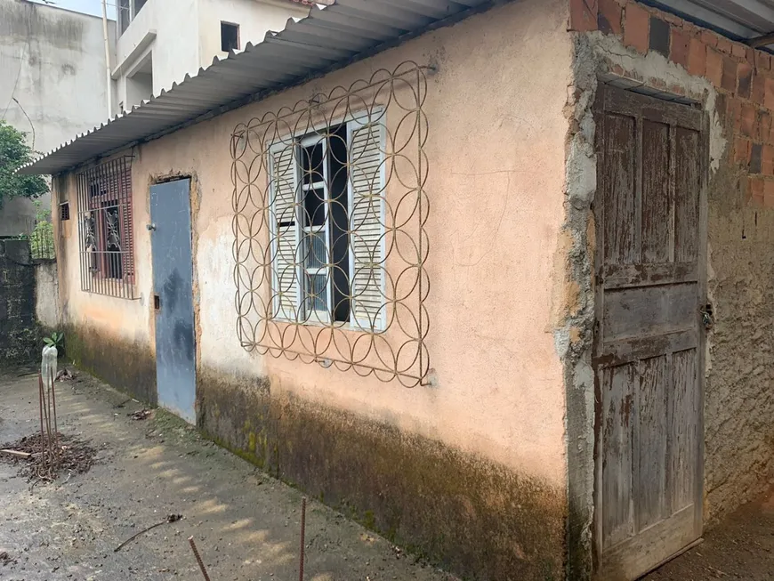 Foto 1 de Casa com 1 Quarto à venda, 60m² em Bela Vista, Cachoeiro de Itapemirim