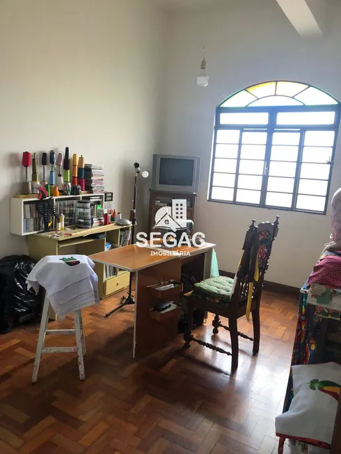 Foto 1 de Casa com 6 Quartos à venda, 434m² em Havaí, Belo Horizonte