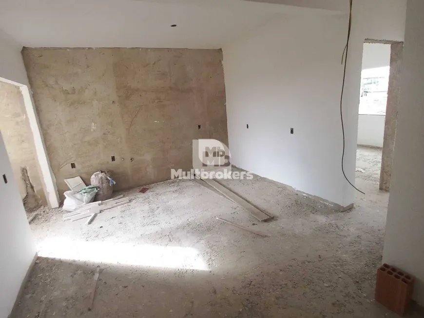 Foto 1 de Apartamento com 2 Quartos à venda, 50m² em Tindiquera, Araucária