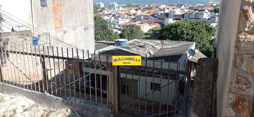 Foto 1 de Casa com 2 Quartos à venda, 143m² em Vila Marlene, Jundiaí