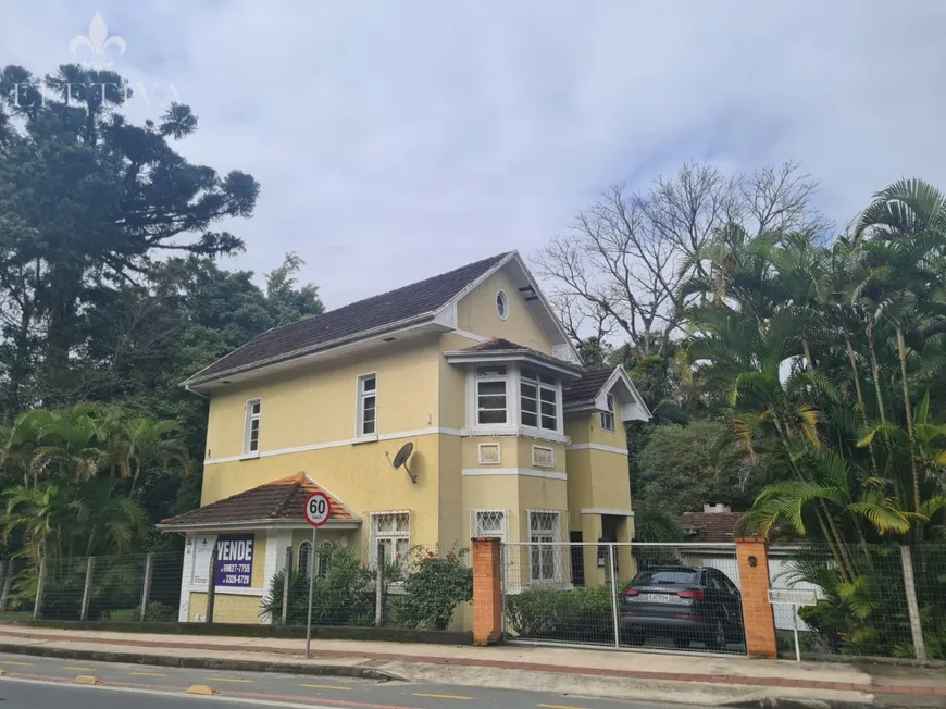 Foto 1 de Casa com 2 Quartos à venda, 300m² em Ponta Aguda, Blumenau