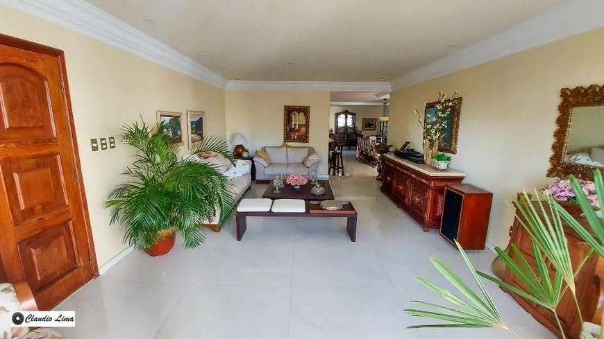 Foto 1 de Apartamento com 4 Quartos à venda, 240m² em Canela, Salvador