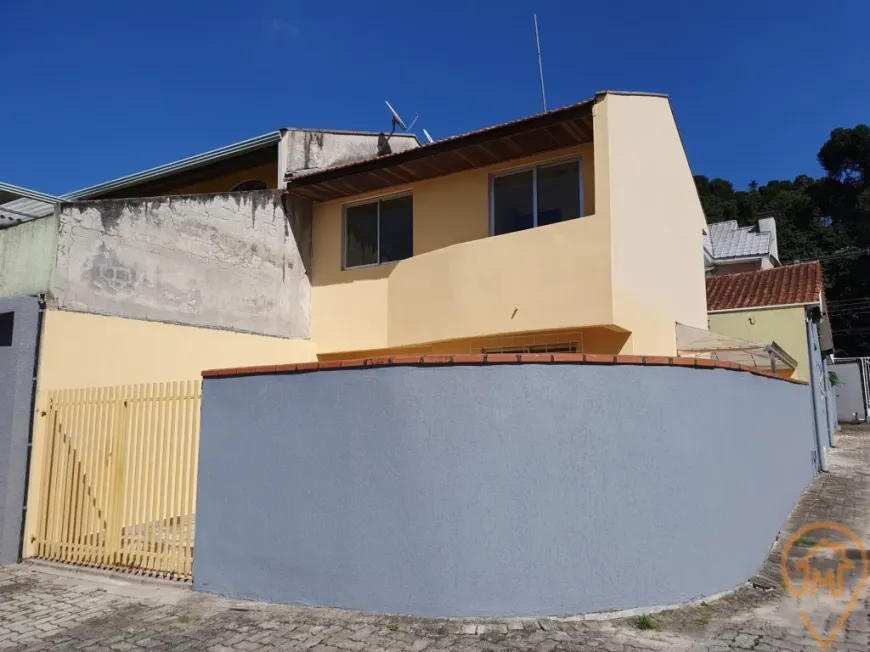 Foto 1 de Sobrado com 3 Quartos para alugar, 78m² em Boqueirão, Curitiba