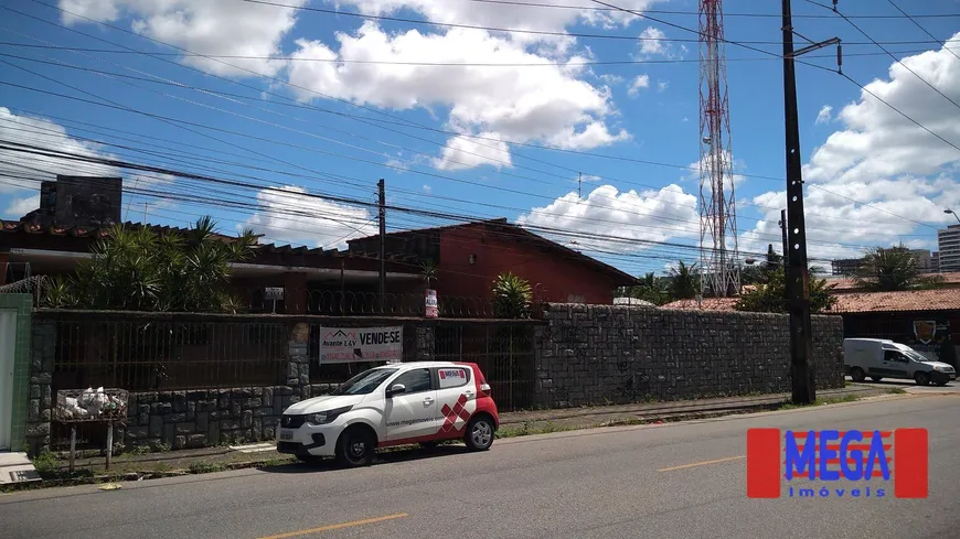 Foto 1 de Casa com 4 Quartos para venda ou aluguel, 970m² em Álvaro Weyne, Fortaleza