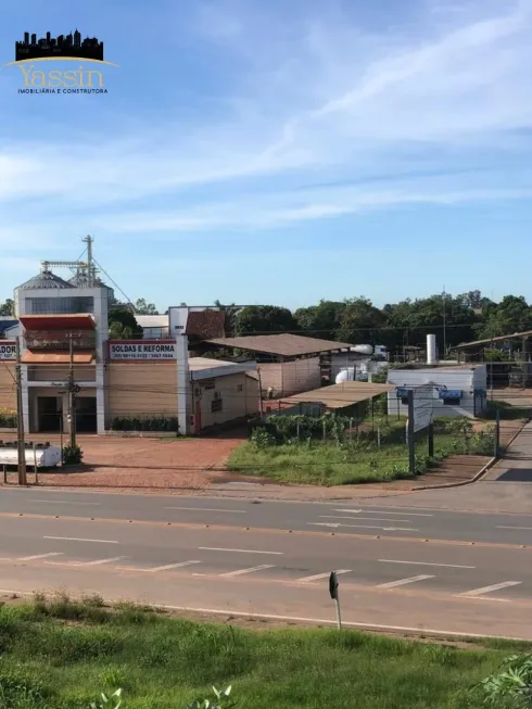 Foto 1 de Galpão/Depósito/Armazém para venda ou aluguel, 1400m² em Distrito Industrial, Cuiabá