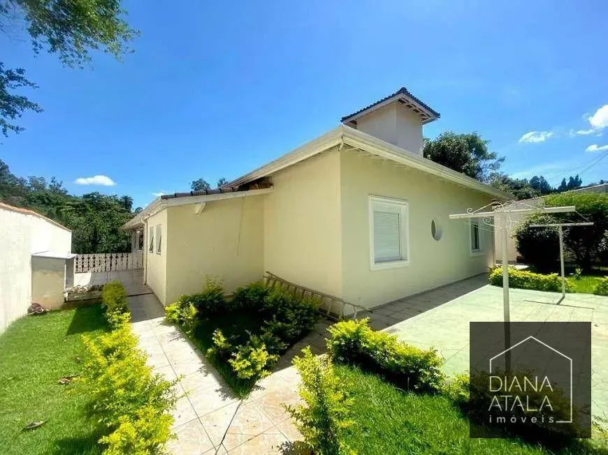 Foto 1 de Casa de Condomínio com 3 Quartos à venda, 330m² em Condominio Marambaia, Vinhedo