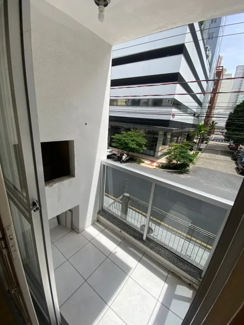 Foto 1 de Apartamento com 2 Quartos à venda, 65m² em Centro, Balneário Camboriú