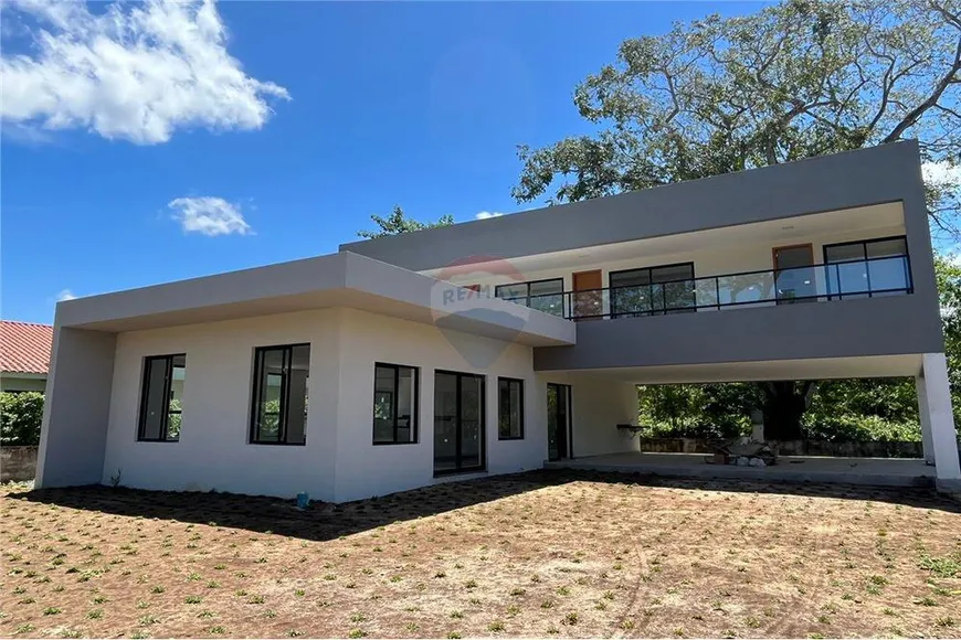 Foto 1 de Casa de Condomínio com 3 Quartos à venda, 240m² em Aldeia dos Camarás, Camaragibe