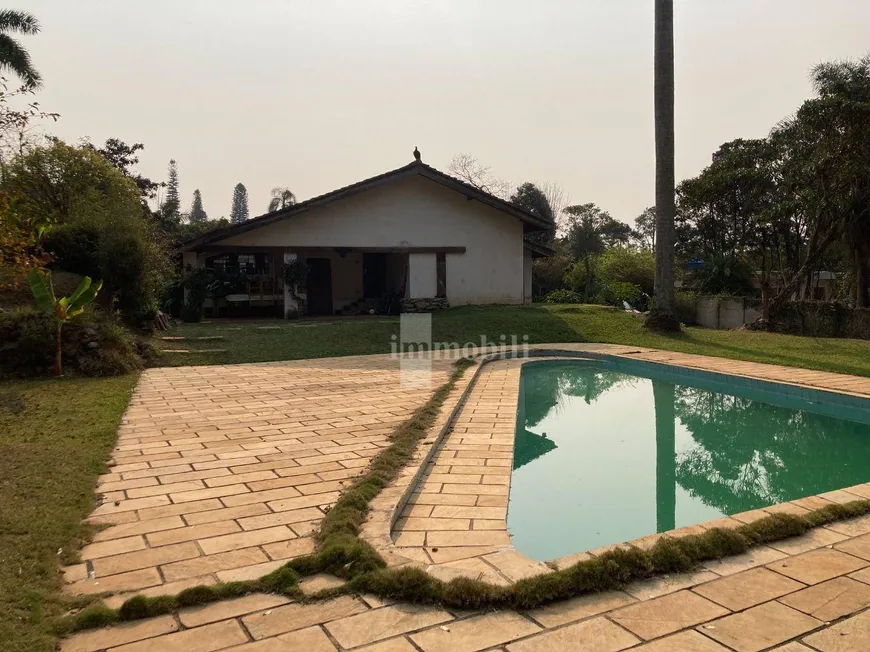 Foto 1 de Casa de Condomínio com 5 Quartos à venda, 550m² em Vila Santo Antônio, Cotia