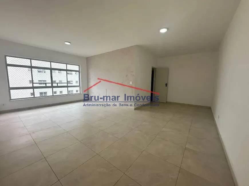 Foto 1 de Apartamento com 2 Quartos à venda, 115m² em Pompeia, Santos