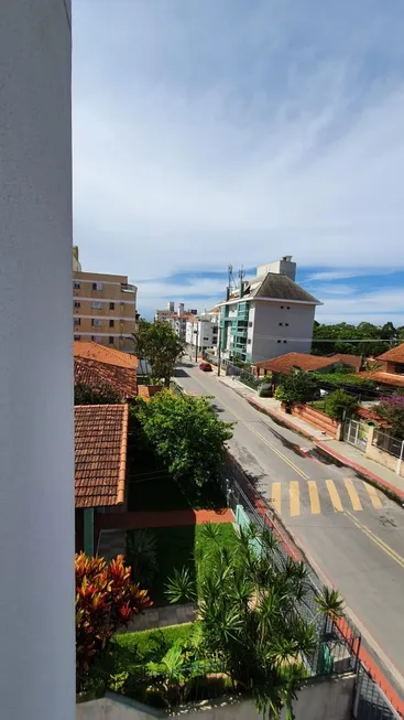 Foto 1 de Apartamento com 2 Quartos à venda, 70m² em Canasvieiras, Florianópolis