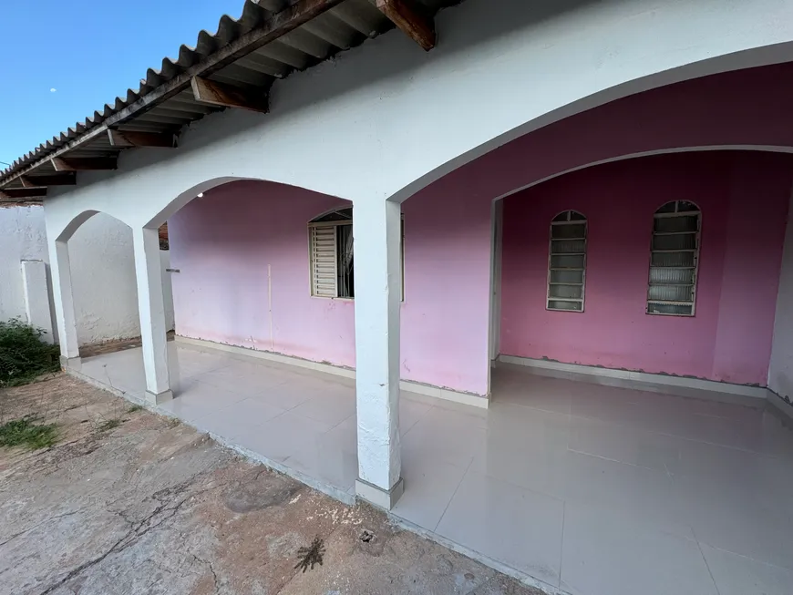 Foto 1 de Casa com 3 Quartos à venda, 130m² em Morada da Serra, Cuiabá