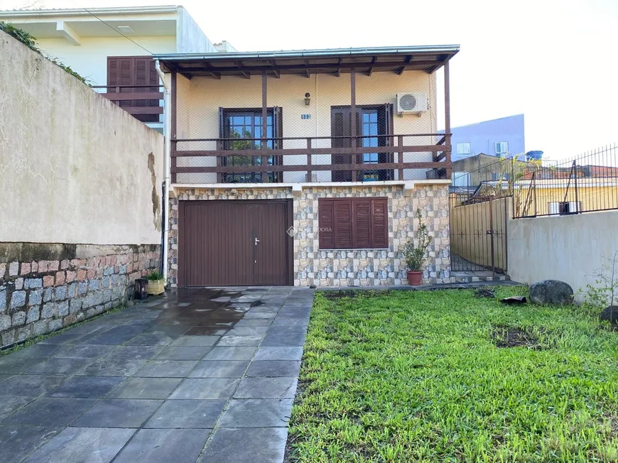 Foto 1 de Casa com 3 Quartos à venda, 190m² em Bom Jesus, Porto Alegre