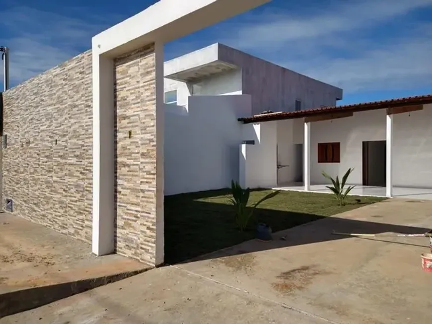 Foto 1 de Casa com 2 Quartos à venda, 90m² em Pinheirinho, Criciúma