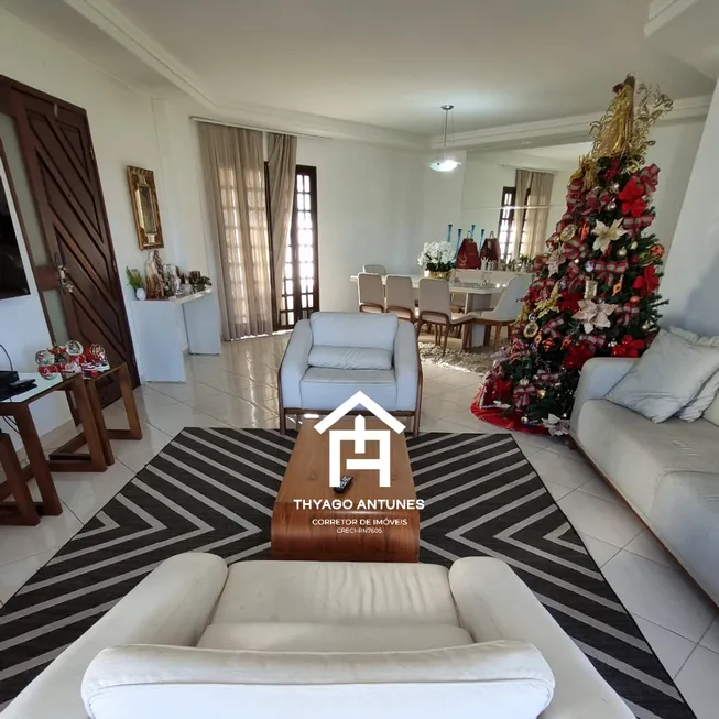 Foto 1 de Apartamento com 4 Quartos à venda, 198m² em Lagoa Nova, Natal