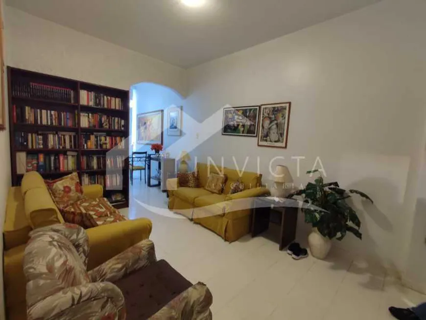 Foto 1 de Apartamento com 2 Quartos à venda, 70m² em Copacabana, Rio de Janeiro