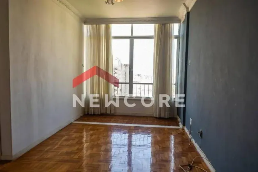 Foto 1 de Apartamento com 2 Quartos à venda, 76m² em Copacabana, Rio de Janeiro