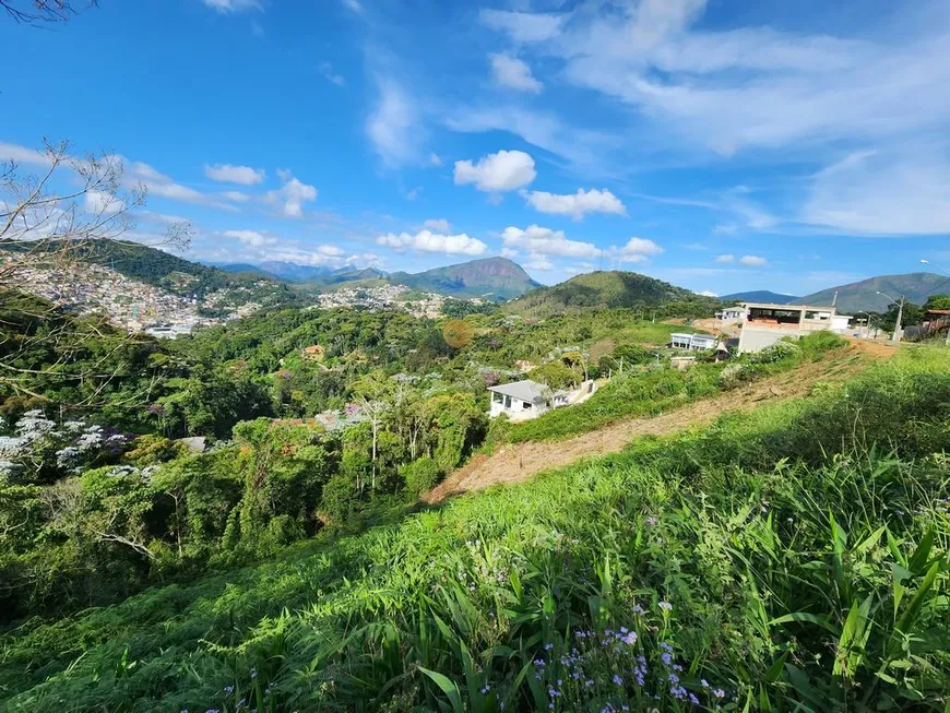 Foto 1 de Lote/Terreno à venda, 839m² em Barra do Imbuí, Teresópolis