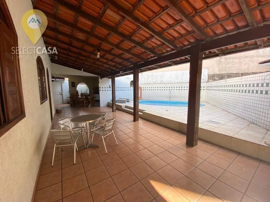 Foto 1 de Casa com 5 Quartos à venda, 320m² em Laranjeiras, Serra