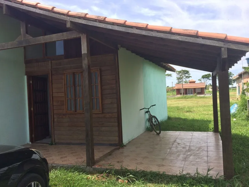 Foto 1 de Casa de Condomínio com 2 Quartos à venda, 50m² em Nova California Tamoios, Cabo Frio