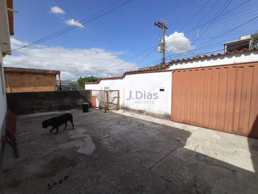 Foto 1 de Casa com 3 Quartos à venda, 202m² em Milionários, Belo Horizonte