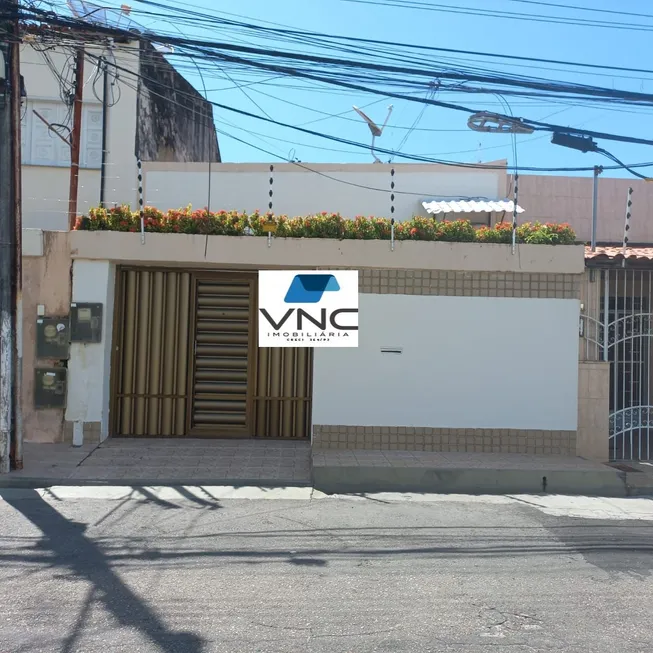 Foto 1 de Casa com 3 Quartos à venda, 142m² em Treze de Julho, Aracaju