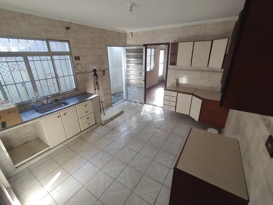 Foto 1 de Casa com 2 Quartos à venda, 80m² em Vila União, São Paulo