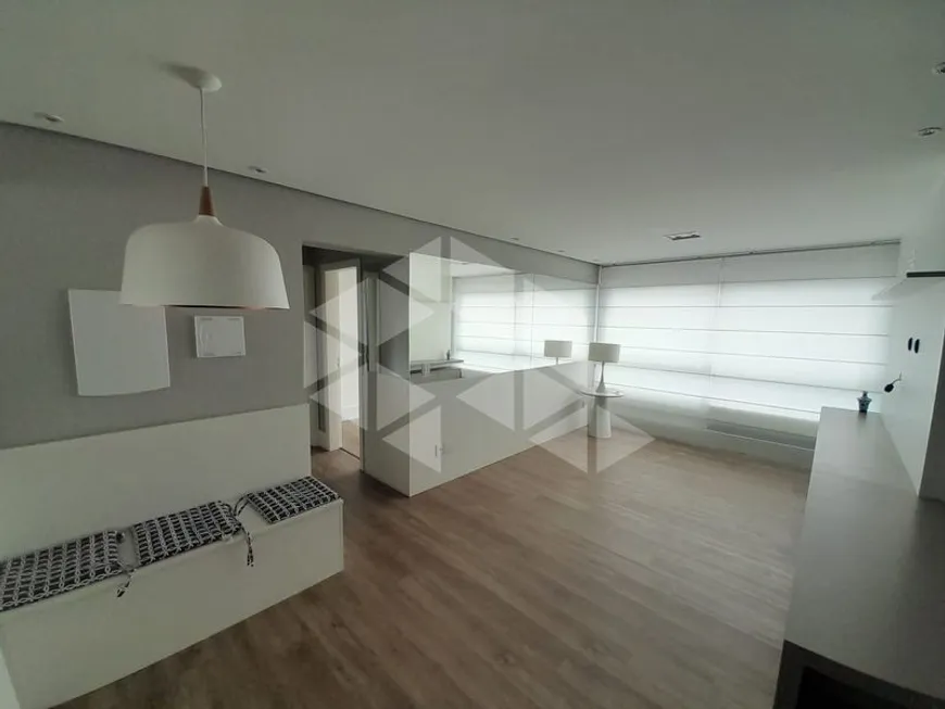 Foto 1 de Apartamento com 2 Quartos para alugar, 62m² em Vila Ipiranga, Porto Alegre