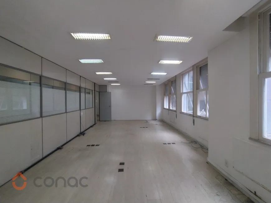 Foto 1 de Sala Comercial para alugar, 131m² em Centro, Rio de Janeiro