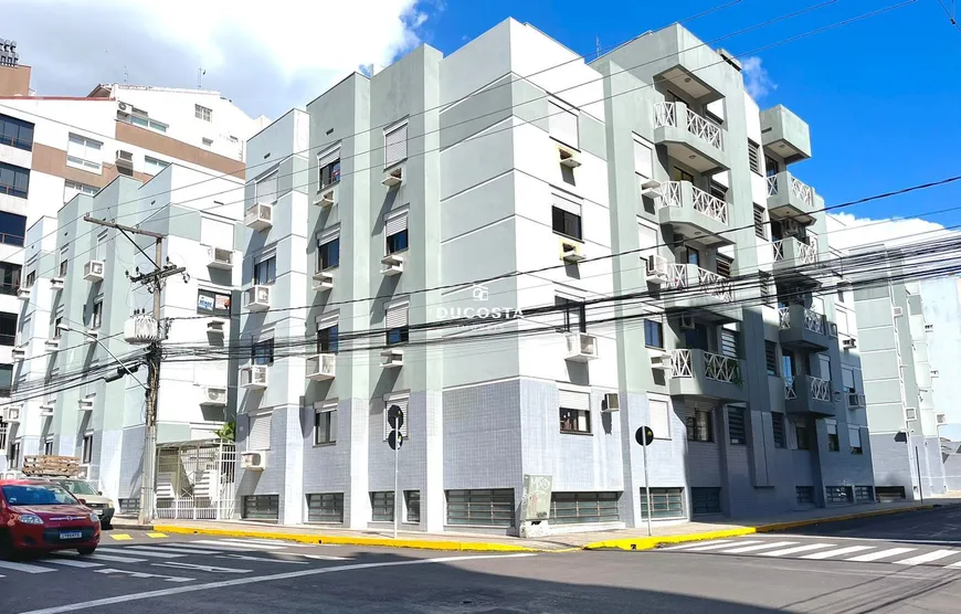Foto 1 de Apartamento com 3 Quartos para venda ou aluguel, 85m² em Nossa Senhora de Fátima, Santa Maria
