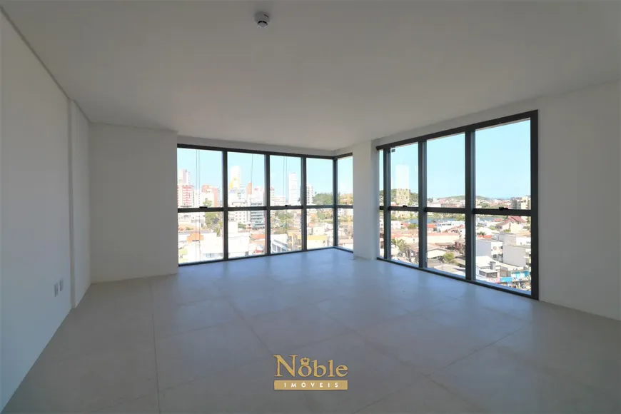 Foto 1 de Sala Comercial com 1 Quarto à venda, 36m² em Centro, Torres