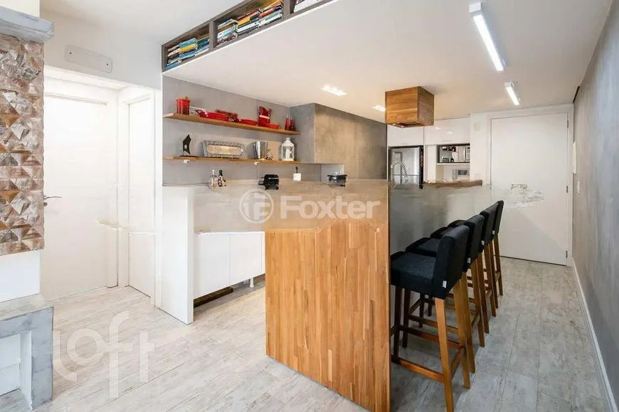 Foto 1 de Apartamento com 2 Quartos à venda, 100m² em Rio Branco, Porto Alegre