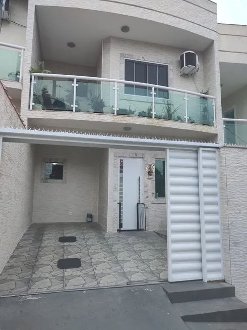 Foto 1 de Casa com 2 Quartos à venda, 105m² em Centro, Itaguaí