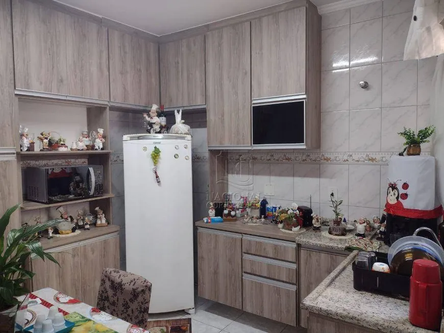 Foto 1 de Casa com 2 Quartos à venda, 80m² em Vila Alto de Santo Andre, Santo André