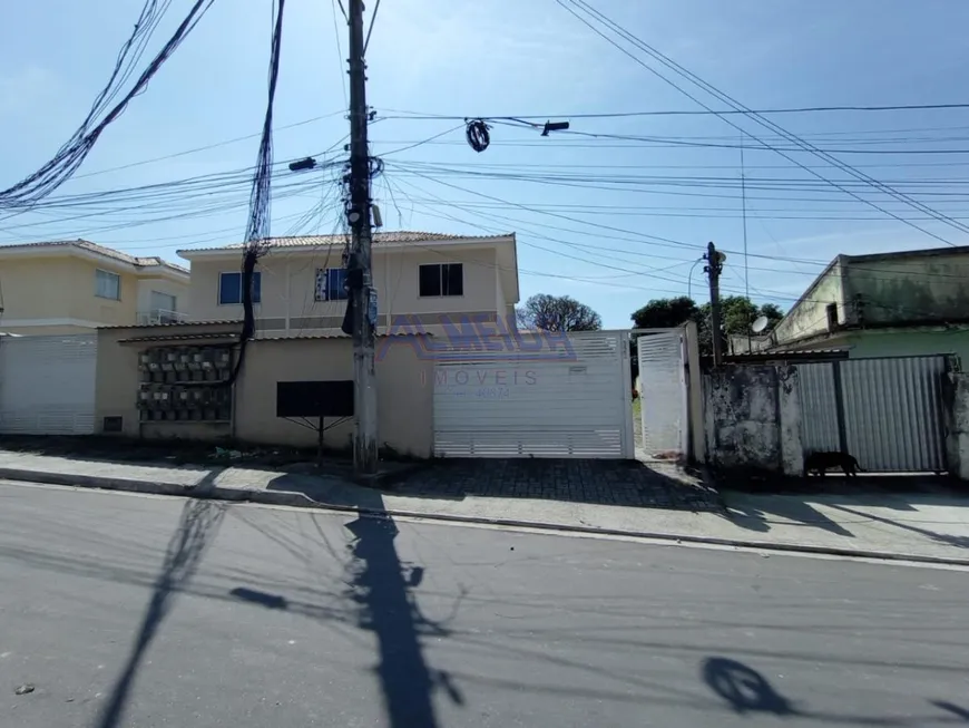 Foto 1 de Casa de Condomínio com 2 Quartos à venda, 67m² em Marambaia, São Gonçalo