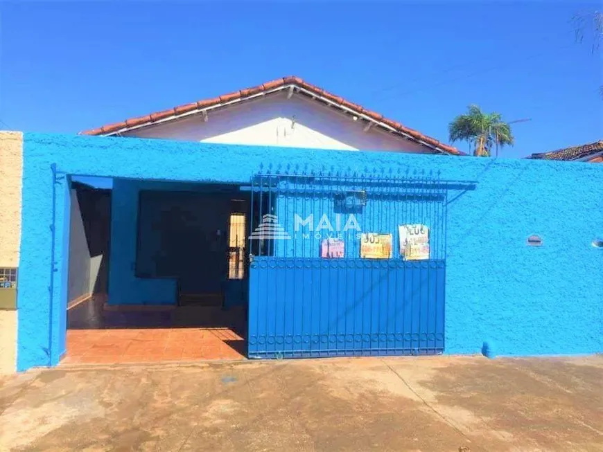 Foto 1 de Casa com 2 Quartos à venda, 348m² em Parque das Gameleiras, Uberaba