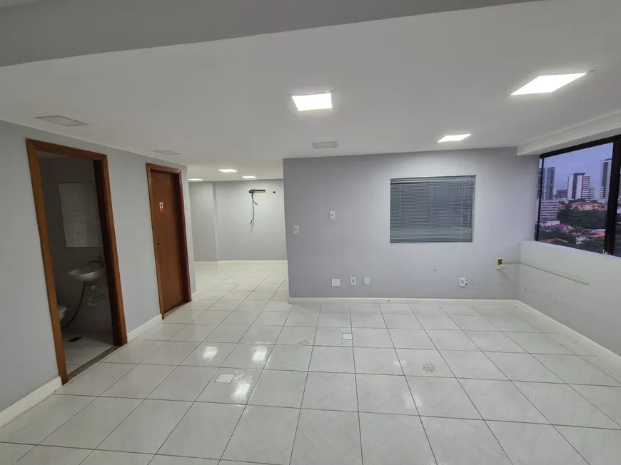 Foto 1 de Sala Comercial para alugar, 60m² em Caminho Das Árvores, Salvador